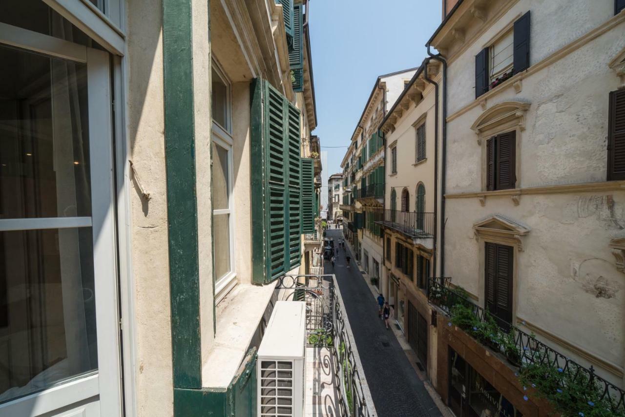 Bright Apartments Verona - Borsari Historical Buitenkant foto