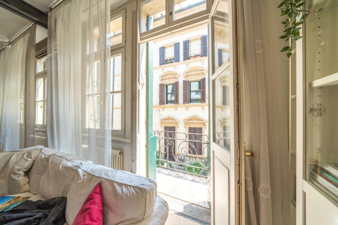 Bright Apartments Verona - Borsari Historical Buitenkant foto